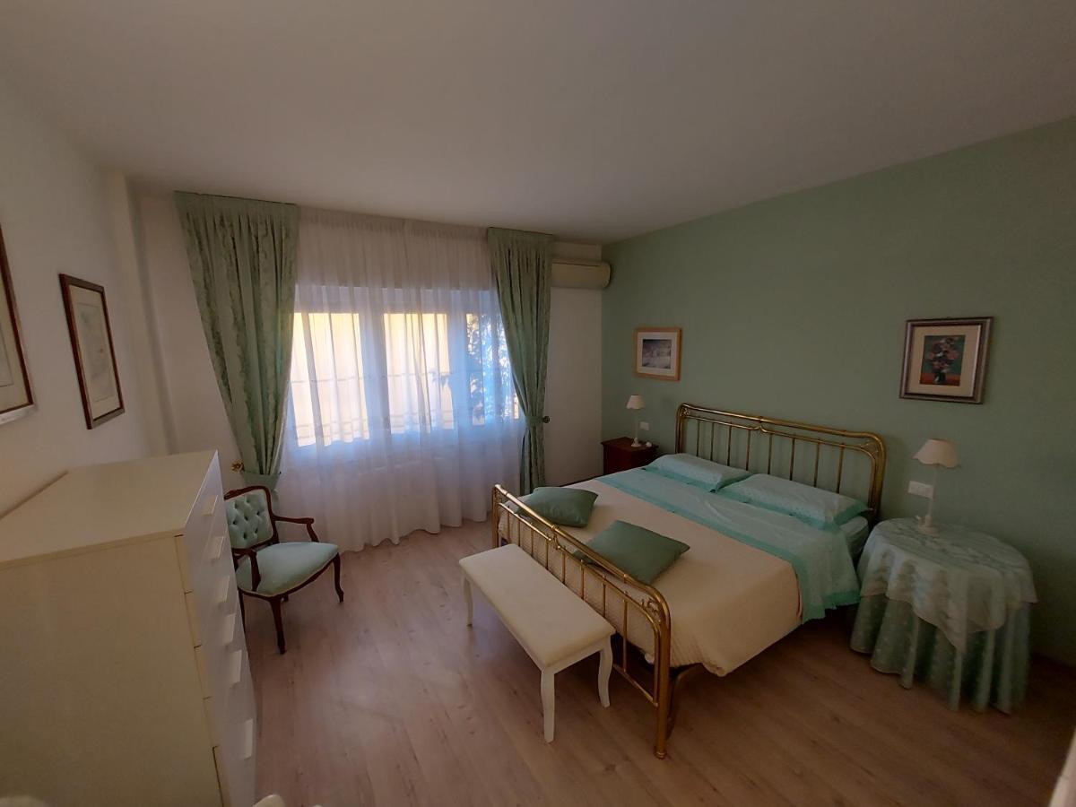 Casa Belle Vacanze Appartement Mestre Buitenkant foto